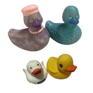 Rubber Rubba Ducks Lot of 4 Aqua & Lame VTG 2000 & 2 other brands toys